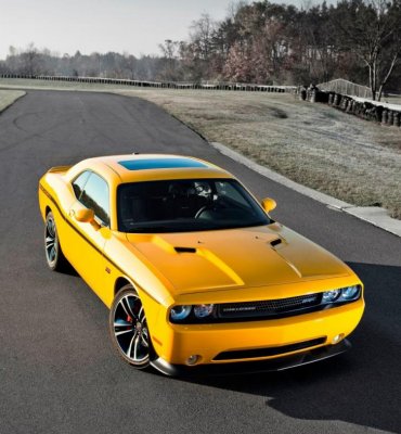 2012-dodge-challenger_100369570_l.jpg