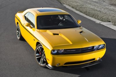 Dodge Challenger Yellow Jacket 13.jpg