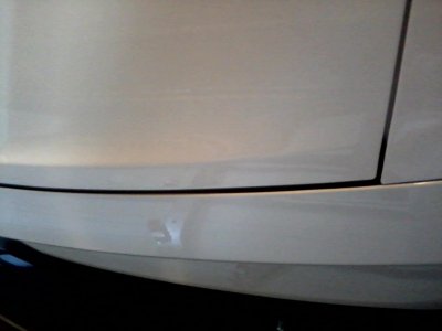 BERTS CAR LEFT SIDE HOOD GAP WIDE.jpg