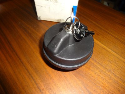 Mopar Gas Cap 003.JPG