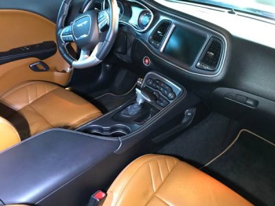 SRT 392 interior.jpg