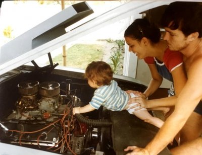 70-SE-w-426-primer-1980-FAMILY.jpg
