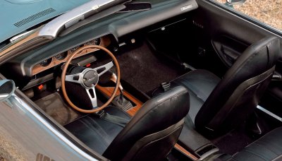 French-71-HEMI-CUDA-003.jpg