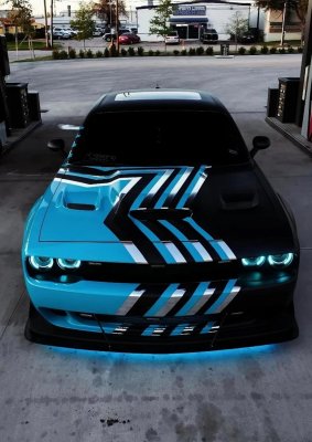 striped chally.jpg