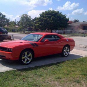 Challenger R/T