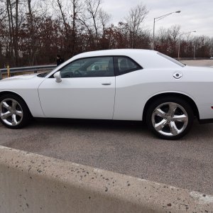 Dodge Challenger SXT PLUS  3.6 Liter D.O.H.C