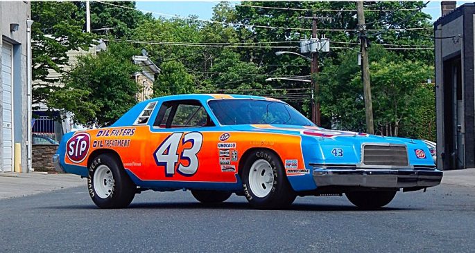 petty-mag-2-685x366-jpg.1015921
